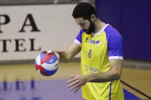 Εύκολο 3-0 το ΑΠΟΕΛ (φώτος)