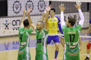 Εύκολο 3-0 το ΑΠΟΕΛ (φώτος)