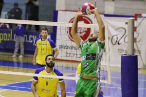 Εύκολο 3-0 το ΑΠΟΕΛ (φώτος)