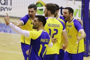 Εύκολο 3-0 το ΑΠΟΕΛ (φώτος)