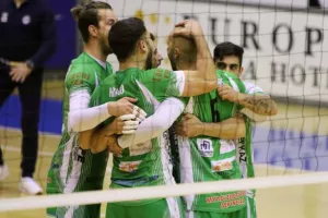 Εύκολο 3-0 το ΑΠΟΕΛ (φώτος)
