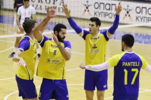 Εύκολο 3-0 το ΑΠΟΕΛ (φώτος)