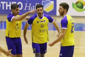 Εύκολο 3-0 το ΑΠΟΕΛ (φώτος)