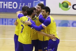 Εύκολο 3-0 το ΑΠΟΕΛ (φώτος)