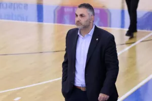 Ο Κεραυνός το ΝΤΕΡΜΠΙ (Φώτος)