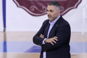 Ο Κεραυνός το ΝΤΕΡΜΠΙ (Φώτος)