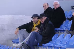 Ο Κεραυνός το ΝΤΕΡΜΠΙ (Φώτος)