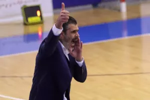Ο Κεραυνός το ΝΤΕΡΜΠΙ (Φώτος)