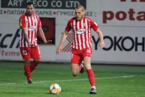 Ίσως ο κορυφαίος...