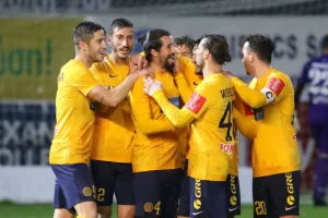 Πεντάρα… πρόκρισης η ΑΕΛ! (φώτος)