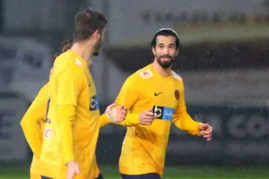 Πεντάρα… πρόκρισης η ΑΕΛ! (φώτος)