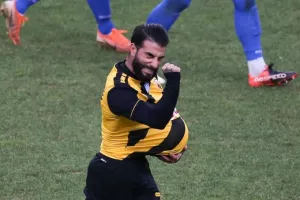 Διαψεύδει για Βέρντε η ΑΕΚ