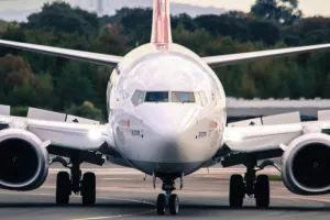 Σοκάρουν τα εσωτερικά μηνύματα της Boeing 