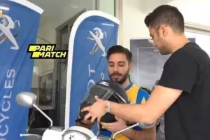 (ΒΙΝΤΕΟ) Ο μεγάλος τυχερός του AΠΟΕΛ Fan Day!