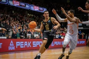 Στους "16" του BCL η ΑΕΚ