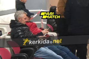 "Κατασκοπεία" από Kåre Ingebrigtsen
