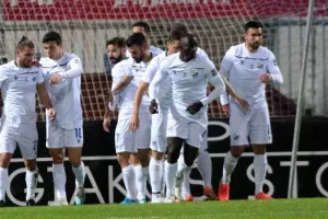 Εκτός οι τιμωρημένοι Σκόνδρας και Μπεχαράνο με Ολυμπιακό