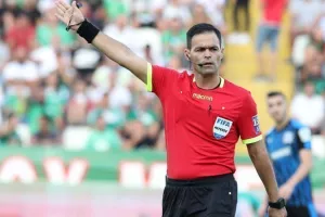 ΣΦΥΡΙΖΕΙ στο Τσίρειο/ΟΡΙΣΜΟΙ