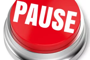 Pause/Ομόνοια