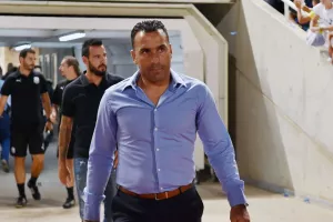 Δεξί χαφ/Απόλλων