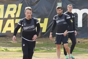 ΦΟΡΤΩΝΕΙ