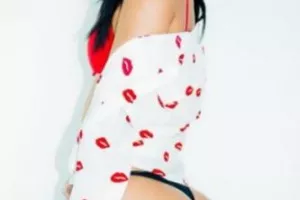To κορίτσι με τα πιο sexy οπίσθια στο Instagram