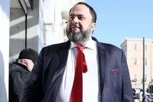 Αποφασίζει για Τούμπα