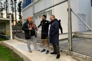 "Ντόπες-πηγαδάκια" από Πρόδρομο - Βάσσο (φώτος)
