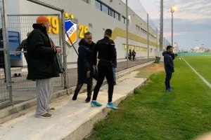 "Ντόπες-πηγαδάκια" από Πρόδρομο - Βάσσο (φώτος)