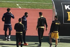 Κουβέντα... με Λαφράνς (φώτος)