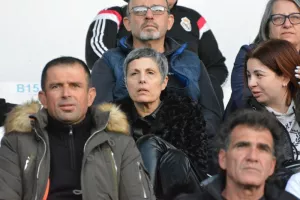163 ΦΩΤΟΣ/Ο κόσμος της Ανόρθωσης