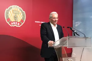 ΑΚΕΛ για κυπριακό ποδόσφαιρο/8 εισηγήσεις