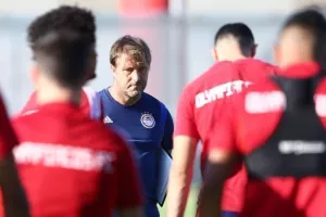 Μαρτίνς στους παίκτες: «Σκεφτείτε τι σημαίνει αυτό το ματς για όλους εμάς και τους οπαδούς»