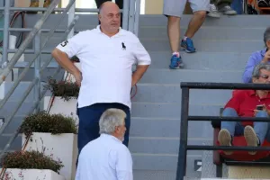 Μπέος για Κούγια: "Εχει χάσει τον έλεγχο, χρειάζεται στοργή"