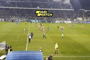 ΕΝΤΑΣΗ ανάμεσα σε Γκαλίτσιο - Πουρσαϊτίδη