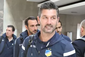 ΟΥΖΟΥ...