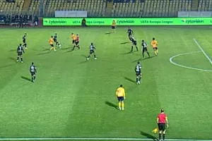 ΡΕΦίνιο/Επίμαχες φάσεις ΑΕΛ-ΑΕΚ