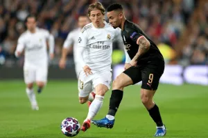 (ΤΕΛΙΚΑ) Ρεάλ 1-2 Μαν. Σίτι, Λυών 1-0 Γιουβέντους