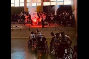 ΘΥΡΑ 1: "Για όσους νομίζουν ότι θα πεθάνουμε είστε γελασμένοι"