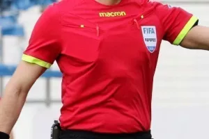 Ξένη "σφυρίχτρα" για την... καυτή ρεβάνς!