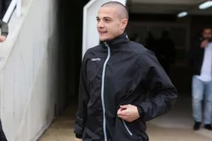 ΚΥΡΙΑΡΧΙΑ με τριάρα και... κερασάκι τον 16χρονο Λοΐζου! (Φώτος)