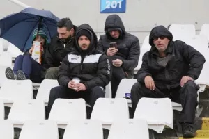 ΚΥΡΙΑΡΧΙΑ με τριάρα και... κερασάκι τον 16χρονο Λοΐζου! (Φώτος)