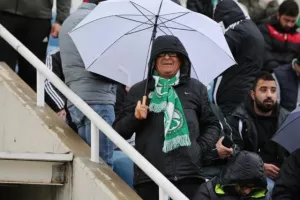 ΚΥΡΙΑΡΧΙΑ με τριάρα και... κερασάκι τον 16χρονο Λοΐζου! (Φώτος)