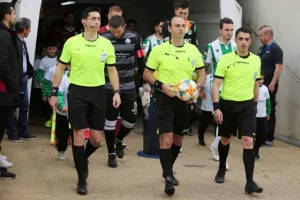 ΚΥΡΙΑΡΧΙΑ με τριάρα και... κερασάκι τον 16χρονο Λοΐζου! (Φώτος)