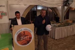 (ΦΩΤΟΣ) Ο χορός των παλαιμάχων Λιβαδιών