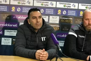 ΣΩΦΡΟΝΗΣ: "Είχαμε δύο πέναλτι, ένα ξεκάθαρο γκολ... Σόρυ συνάδελφε"