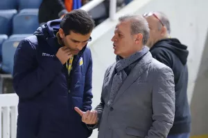 Ρώτησε Νούνο
