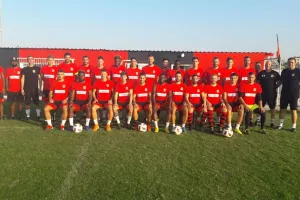 “Όλα όσα συμβαίνουν δεν μας αγγίζουν”