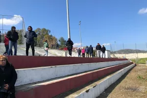 Έχει κόσμο αλλά...