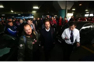 «Χαλασμός» στην υποδοχή! (φώτος/βίντεο)